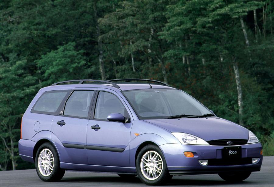  Ford Focus Wagon 1999 года  (фото 71 из 75)